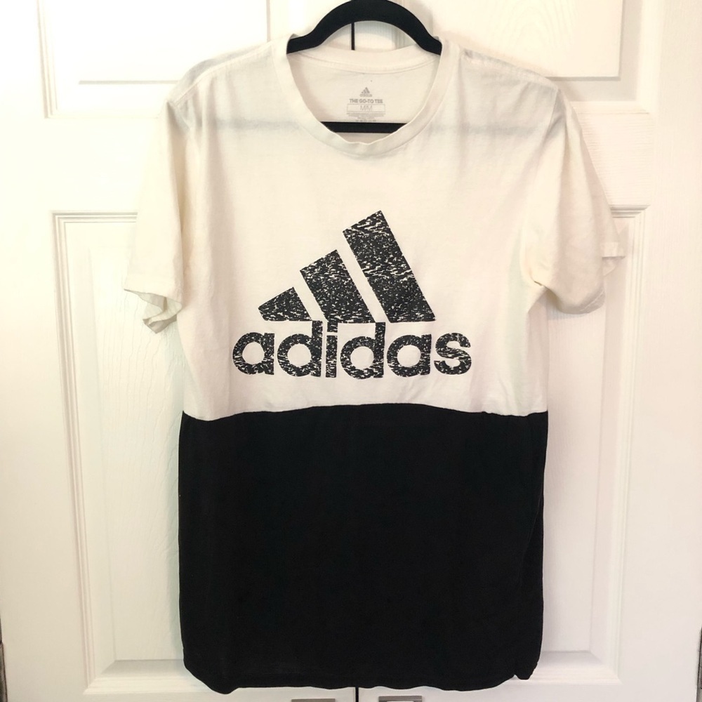 Men’s adidas Black and White Colorblock “The Go To Tee” Size M